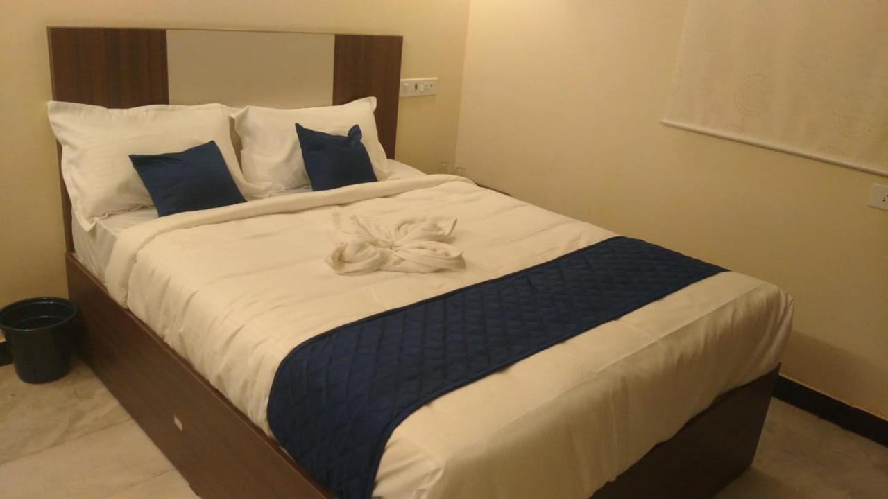 A.r Residency Hotel 3*